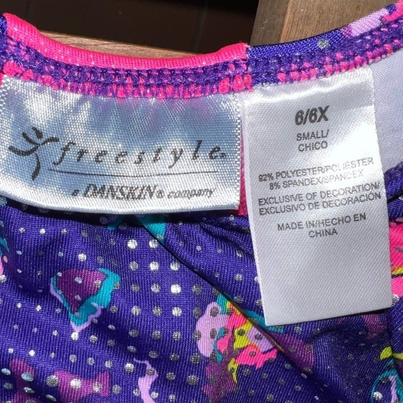EYE catching Girlâs neon, sparkly, studded gymnasticâs unitard freestyle/Danskin - Picture 4 of 4